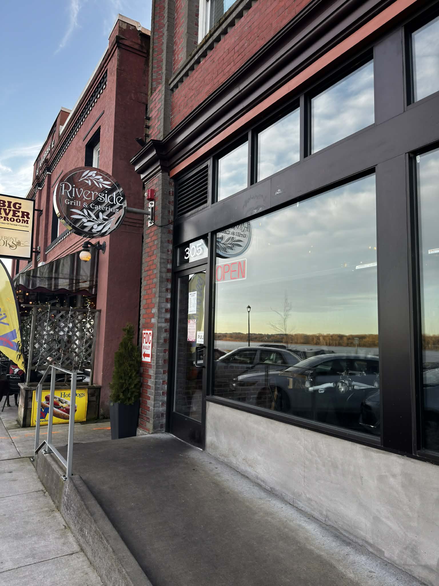 Exterior of the restaurant with outdoor seating